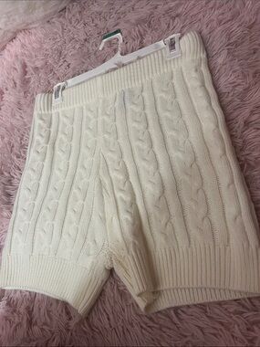 High-Waist Cable Knit Shorts in Cream
